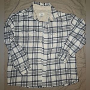American Eagle Outfitters Men's White and Blue Checkered Shirt